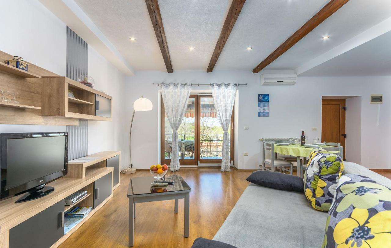 Apartment Valerio Novigrad  Luaran gambar